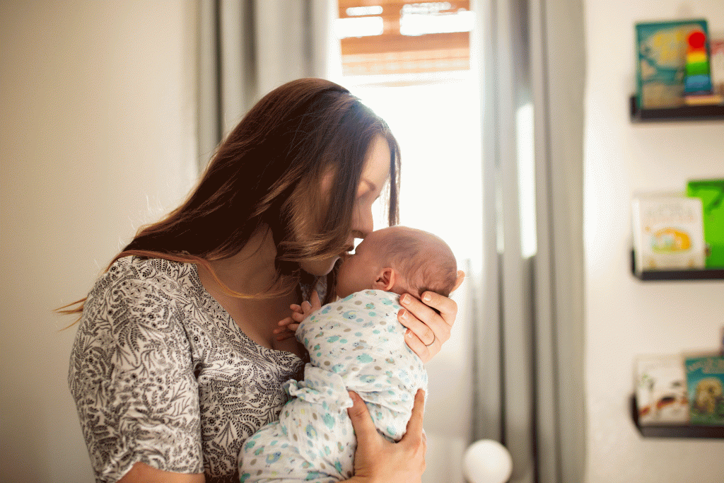 in-home lifestyle newborn photography