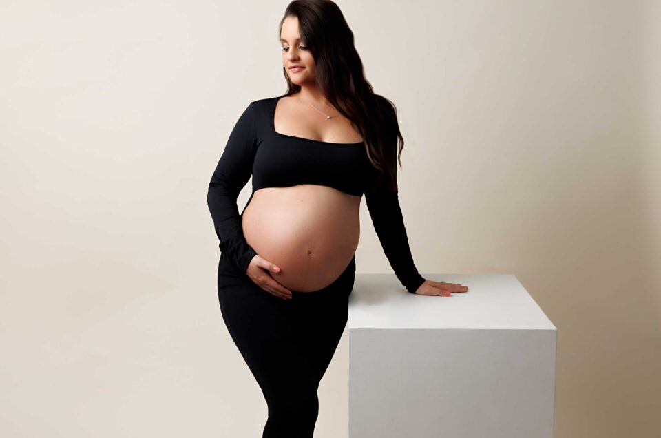 Maternity photographer Baton Rouge